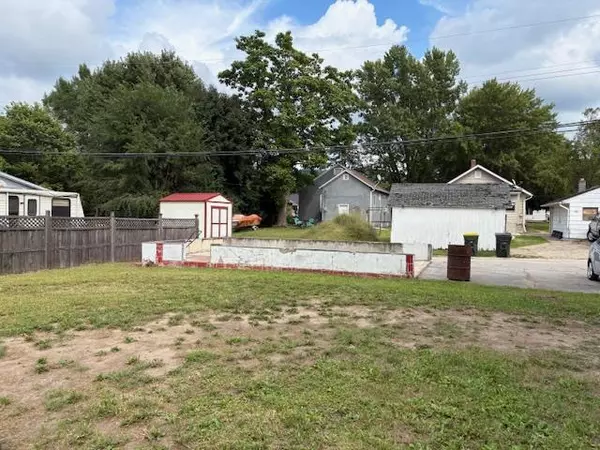 820 N Prairie Street Street, Prairie Du Chien, WI 53821