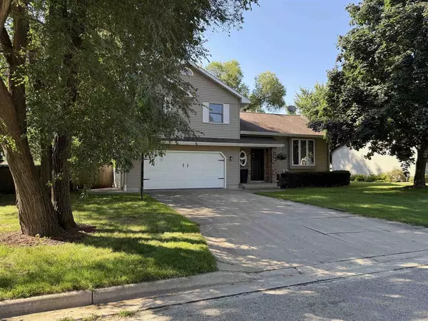 Tomah, WI 54660,906 Vicki Drive