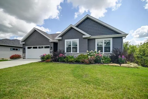 901 Brookview Trail, Mount Horeb, WI 53572