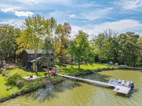 182 Highway 23, Briggsville, WI 53920