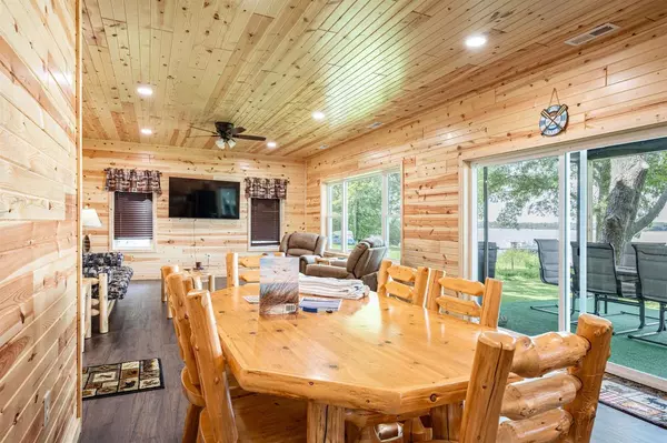 Briggsville, WI 53920,182 Highway 23