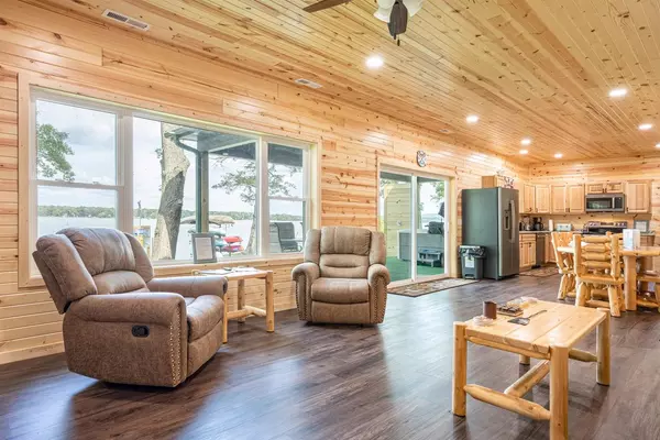 Briggsville, WI 53920,182 Highway 23