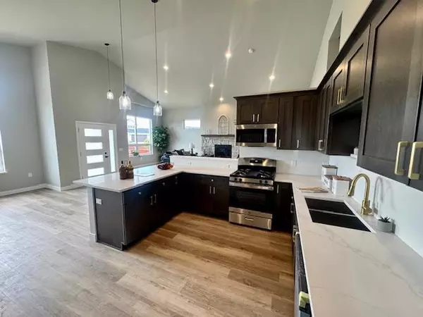 Deforest, WI 53532,6683 Warner Farm Drive