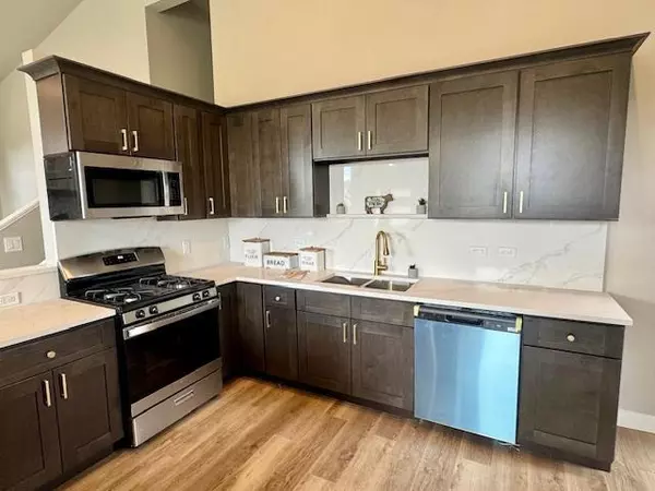 Deforest, WI 53532,6687 Warner Farm Drive