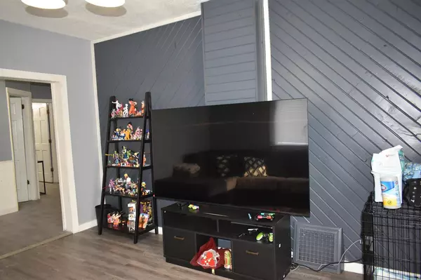 Fond Du Lac, WI 54935,36 8th Street