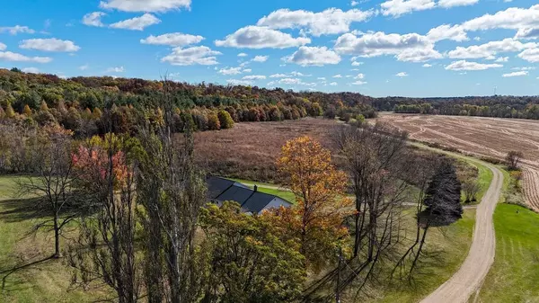 7311 Riverside Road, Gratiot, WI 53541