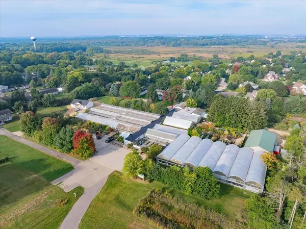5323 Carnation Way, Waunakee, WI 53597