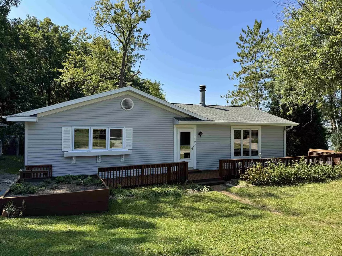 Edgerton, WI 53534,11647 N Maple Beach Drive