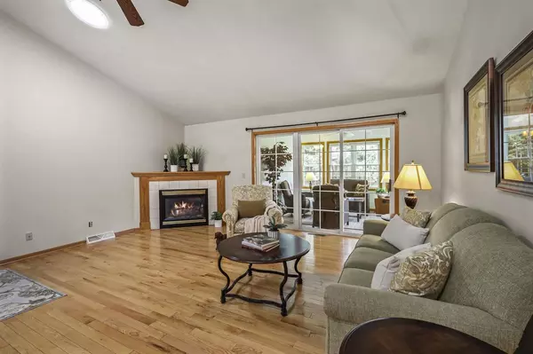 Sun Prairie, WI 53590,1068 Stonewood Crossing