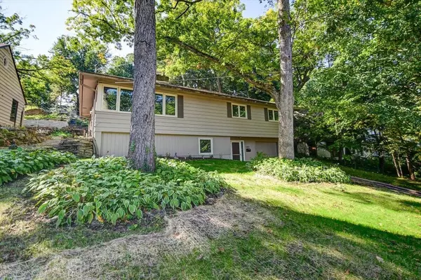 4211 Wanetah Trail, Madison, WI 53711
