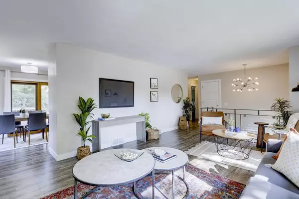 Middleton, WI 53562,6614 Cooper Avenue