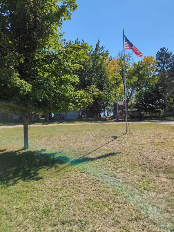 Montello, WI 53949,W1010 Laurie Lane