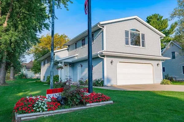 1610 East Street, Black Earth, WI 53515