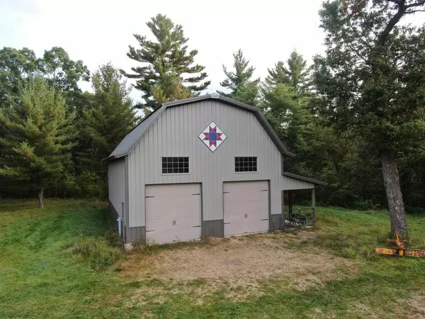 Wisconsin Dells, WI 53965,3824 Cty Rd Q Acres