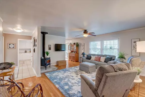 Stoughton, WI 53589,1776 Oakview Drive