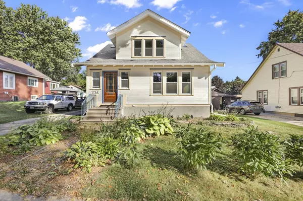 Fort Atkinson, WI 53538,214 Hickory Street