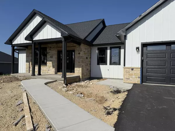 Mineral Point, WI 53565,192 Antoine Street