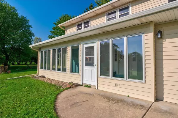 7985 County Highway K, Cross Plains, WI 53529