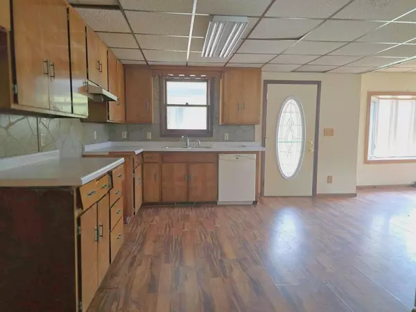 Arpin, WI 54410,6418 County Road N