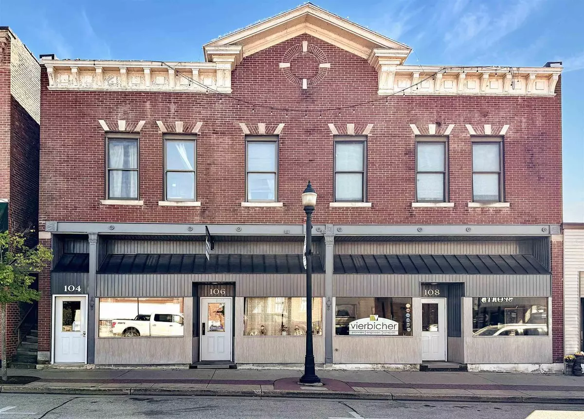 Prairie Du Chien, WI 53821,106 W Blackhawk Avenue