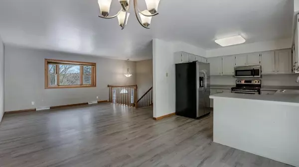 Eleva, WI 54738,S10250 Minnesota Drive