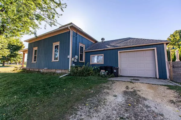 Dodgeville, WI 53533,134 E North Street