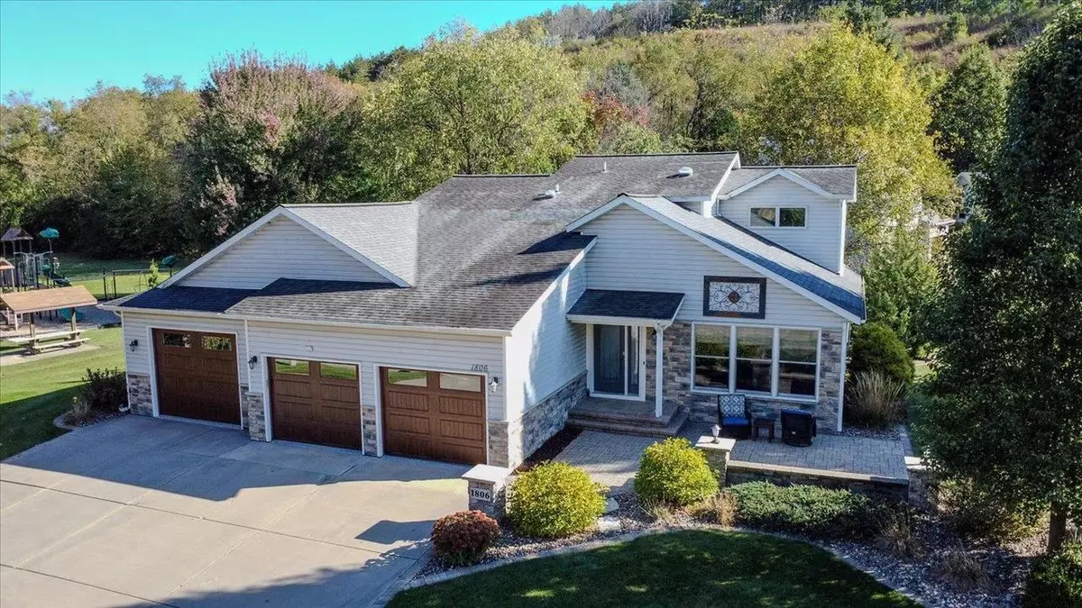 Cross Plains, WI 53528,1806 Ludden Drive