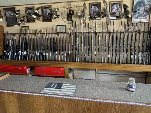 Marshall, WI 53559,215 W Main Street