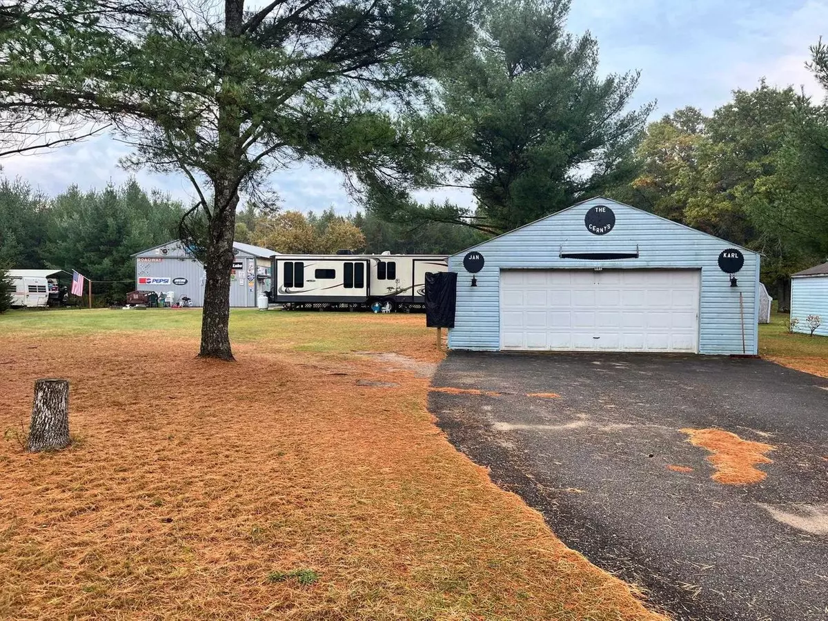 Hancock, WI 54943,991 Bighorn Avenue