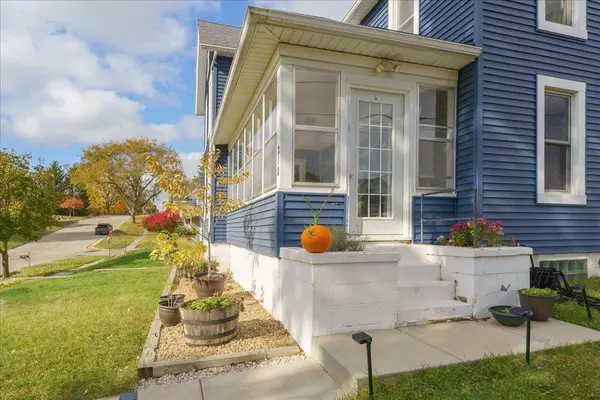 New Glarus, WI 53574,212 2nd Avenue