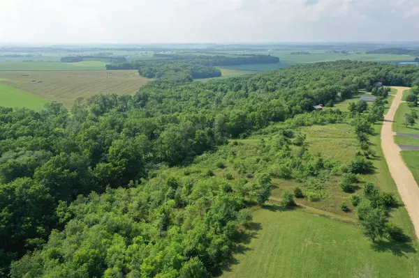 5.24 Acres Ringhand Rd, Monticello, WI 53570