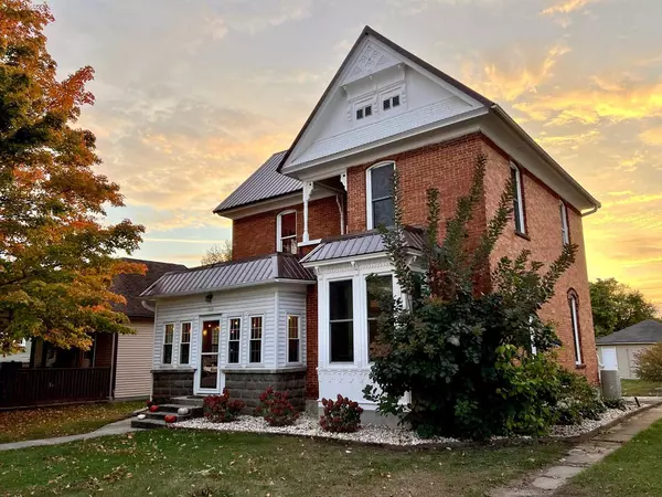 111 N Iowa Street, Muscoda, WI 53573