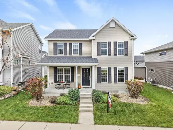 Verona, WI 53593,214 Blooming Leaf Way