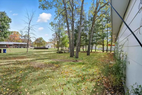 Adams, WI 53910,220 N Linden Street