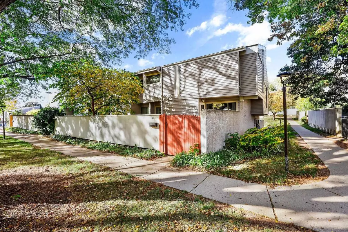 Madison, WI 53704,401 East Bluff