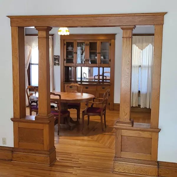 Cuba City, WI 53807,303 N Main Street Street