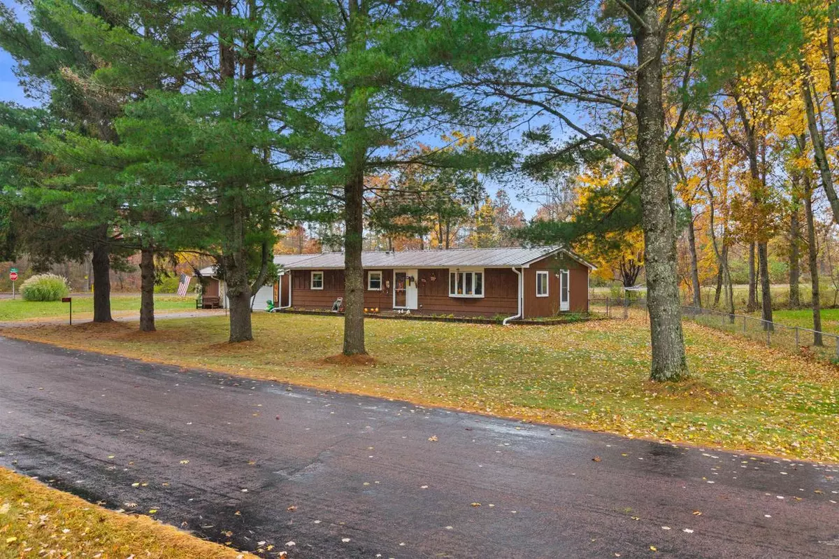 Nekoosa, WI 54457,1073 W Queens Way