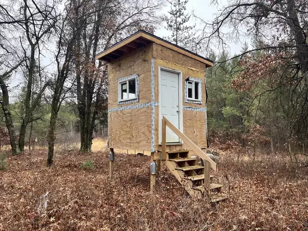 Nekoosa, WI 54457,1035 Beaver Avenue