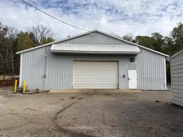 3245 S Riverside Drive, Beloit, WI 53511