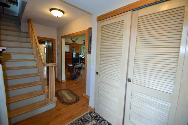 Cassville, WI 53806,7469 Grant River Road