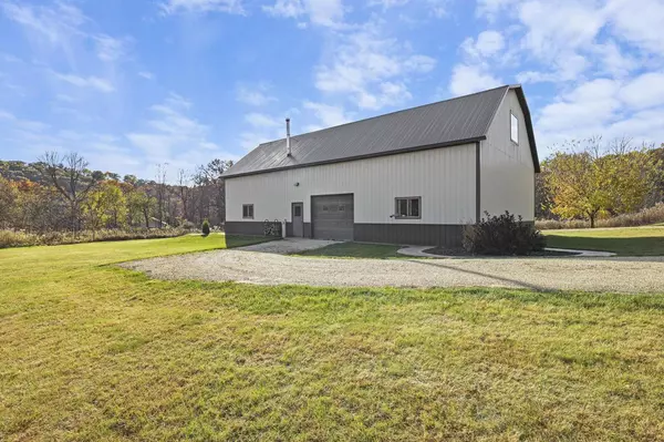 Barneveld, WI 53507,7688 Lone Pine Road