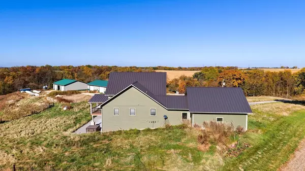 Cassville, WI 53806,10609 Cadwell Road