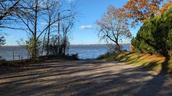 Markesan, WI 53946,L16 Oak Road