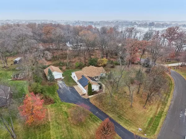 W9632 Rose Circle, Beaver Dam, WI 53916