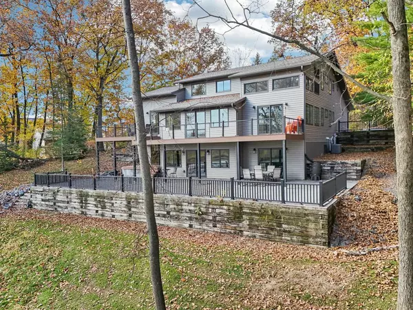 Portage, WI 53901,N5620 Thunderbird Road