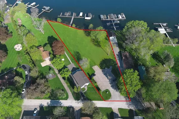 Green Lake, WI 54941,413 Strauss unit 14 Avenue