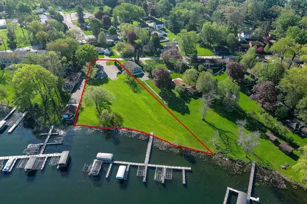 Green Lake, WI 54941,413 Strauss unit 1 Avenue