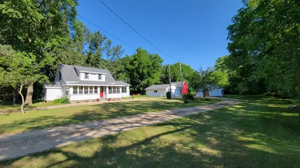 120 W BIGHORN AVENUE, Hancock, WI 54943