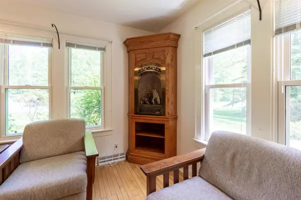Rothschild, WI 54474,901 WESTON AVENUE