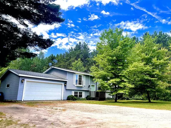 5645 COUNTY ROAD W, Bancroft, WI 54921
